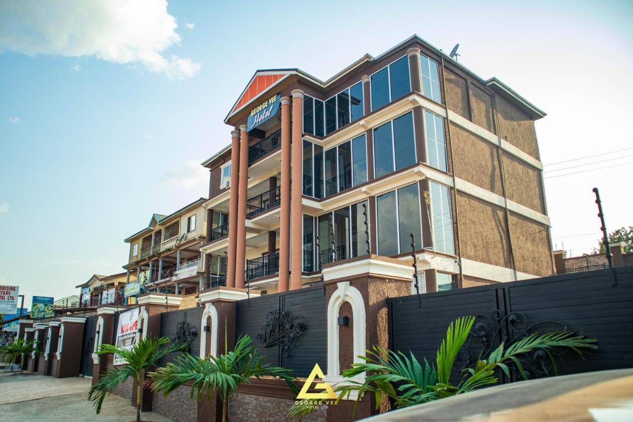 George Vee Hotel Ltd Kumasi Extérieur photo